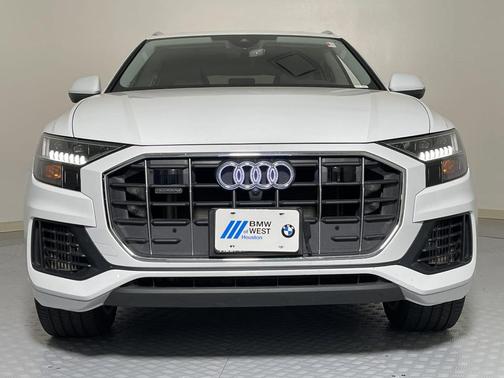 2023 Audi Q8 55 Premium Plus