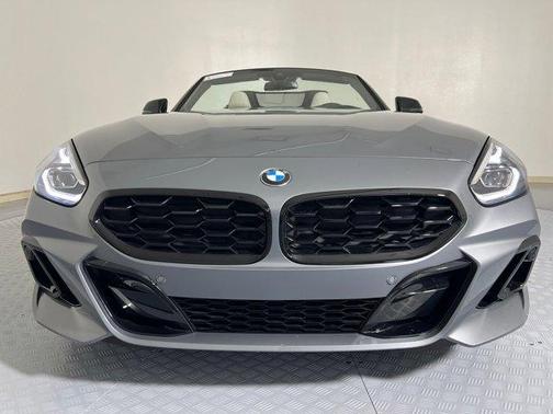 Gray Metallic 2026 BMW Z4 M40i