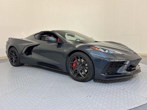 2021 Chevrolet Corvette Stingray w/2LT