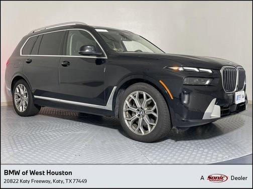2025 BMW X7 xDrive40i