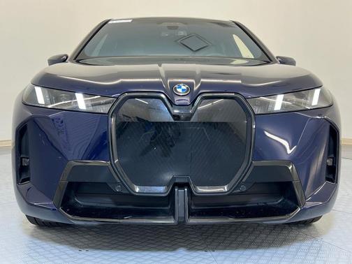 2026 BMW iX xDrive45