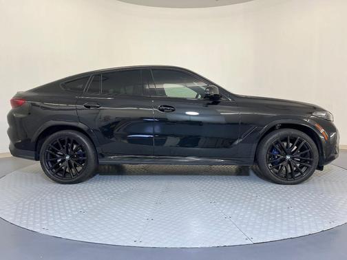 2024 BMW X6 xDrive40i