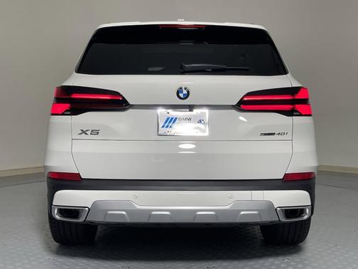 2026 BMW X5 sDrive40i