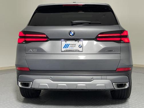2026 BMW X5 sDrive40i