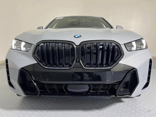 2026 BMW X6 xDrive40i