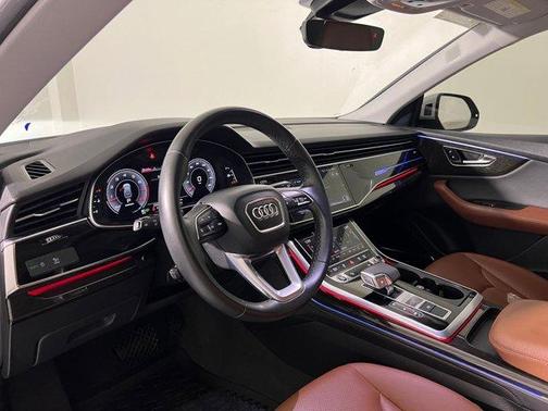 2022 Audi Q8 55 Premium Plus