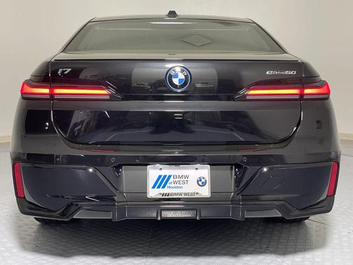 2025 BMW i7 eDrive50