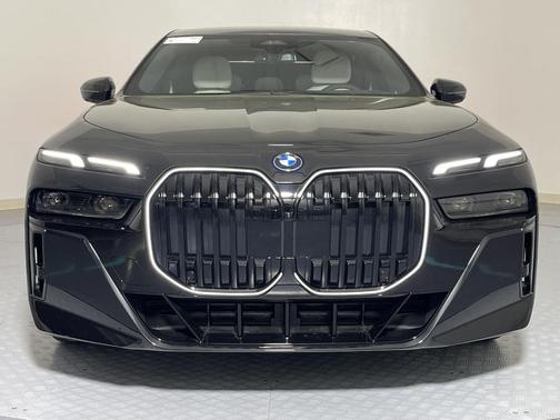 2025 BMW i7 eDrive50