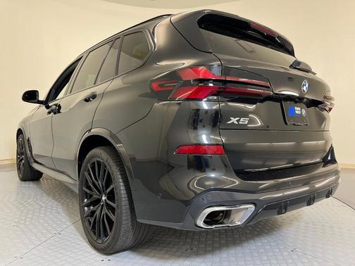 2025 BMW X5 sDrive40i