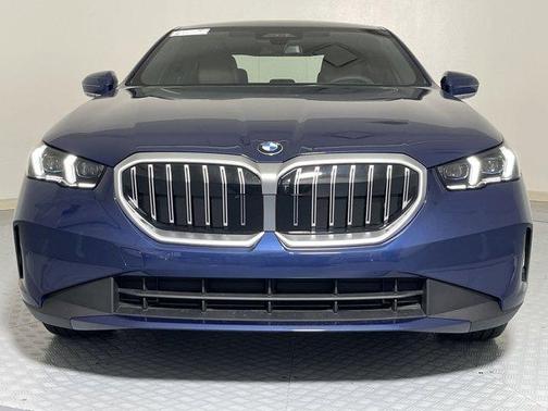 2026 BMW 530 i xDrive