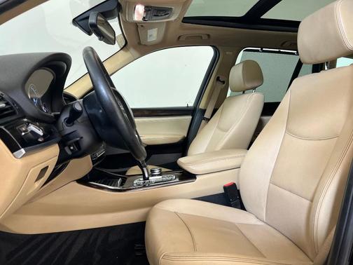 2017 BMW X3 sDrive28i