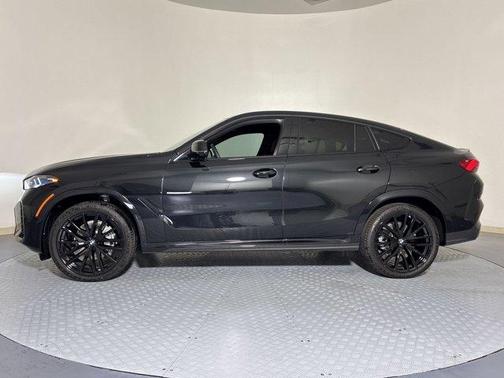 Black Sapphire Metallic 2026 BMW X6 xDrive40i