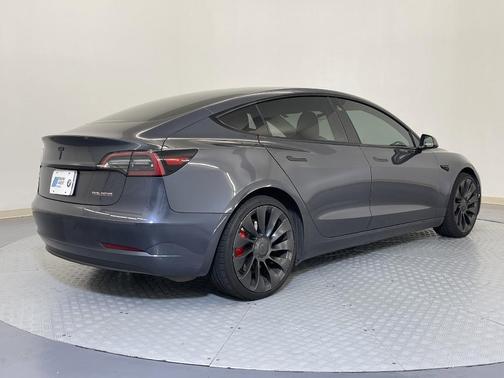 2023 Tesla Model 3 Performance