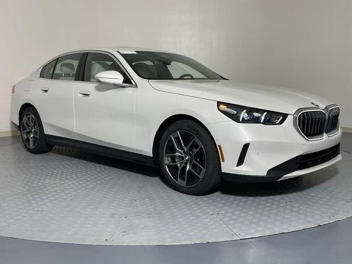 2026 BMW 530 i