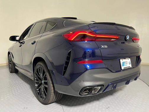 2026 BMW X6 M60i