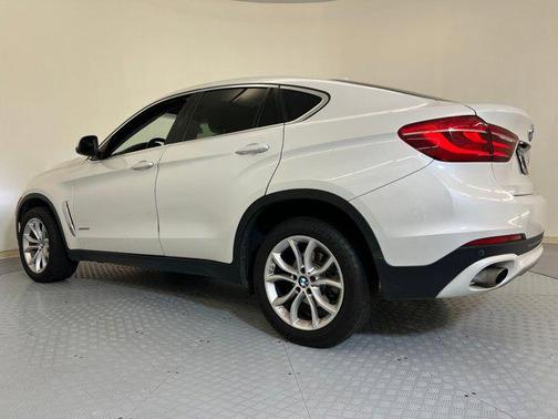 2015 BMW X6 xDrive35i