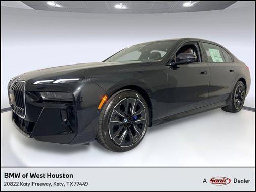 2025 BMW 740 i