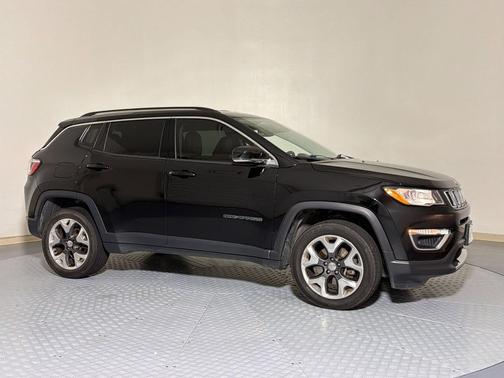 Diamond Black 2019 Jeep Compass Limited
