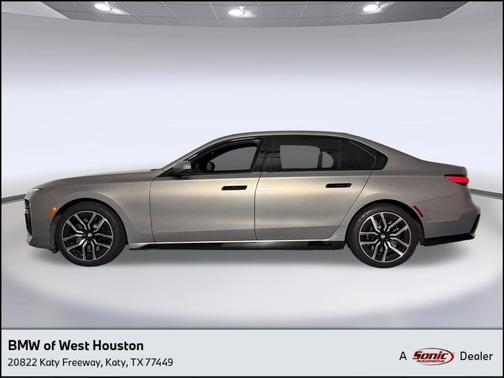 Gray Metallic 2023 BMW 740 i