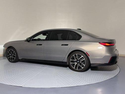 Gray Metallic 2023 BMW 740 i