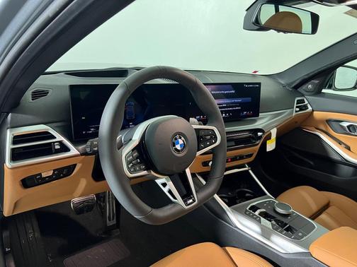 2025 BMW 330 i xDrive