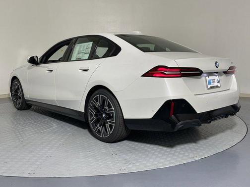 2026 BMW 530 i