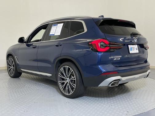 2023 BMW X3 sDrive30i