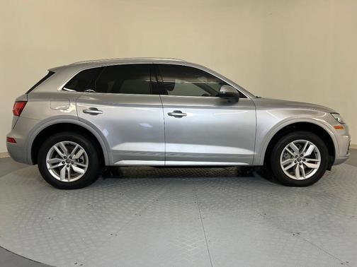 2020 Audi Q5 45 Premium