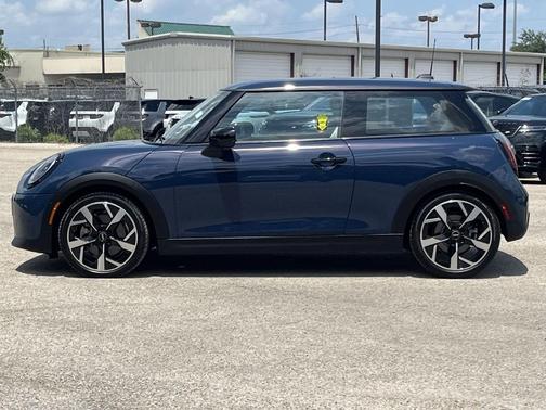 2025 MINI Hardtop Cooper