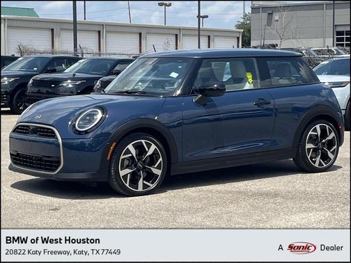 2025 MINI Hardtop Cooper