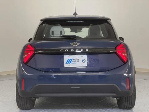 2025 MINI Hardtop Cooper