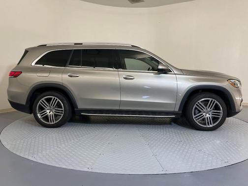 2021 Mercedes-Benz GLS 450 4MATIC