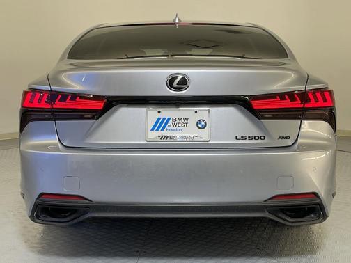 2022 Lexus LS 500 Base