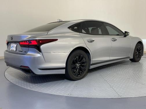 2022 Lexus LS 500 Base