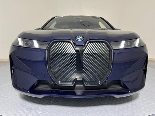 2026 BMW iX xDrive45