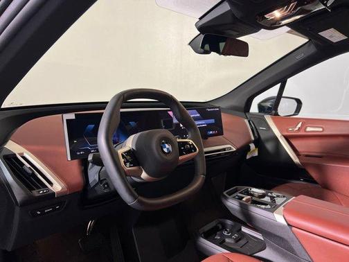 2026 BMW iX xDrive45