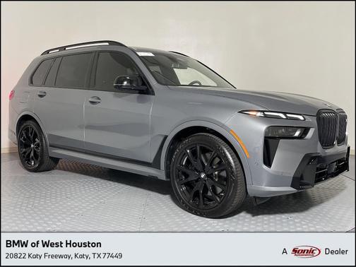 2025 BMW X7 M60i