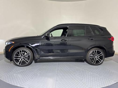 Black Sapphire Metallic 2026 BMW X5 sDrive40i