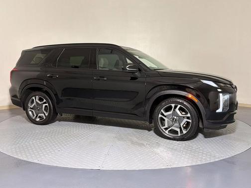 Abyss Black Pearl 2025 Hyundai PALISADE Limited