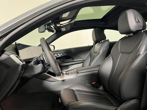 2026 BMW 230 i xDrive