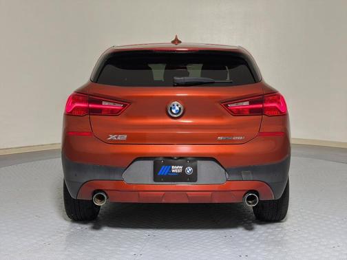 Sunset Orange Metallic 2018 BMW X2 sDrive28i