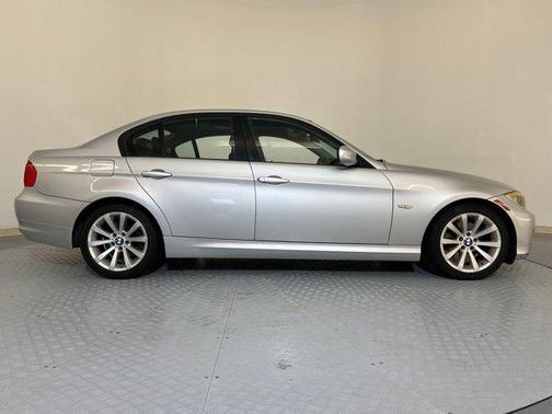 2011 BMW 328 i