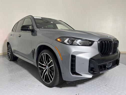 2026 BMW X5 M60i