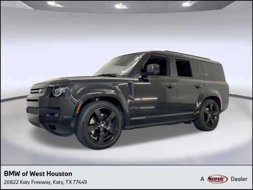 2024 Land Rover Defender P400 X-Dynamic SE