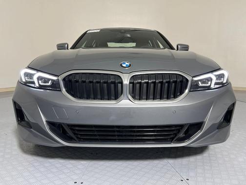 2025 BMW 330 i xDrive
