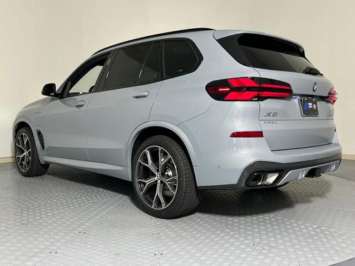2026 BMW X5 PHEV xDrive50e
