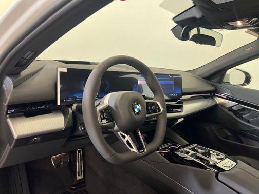 2026 BMW 530 i
