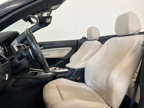 2020 BMW 230 i