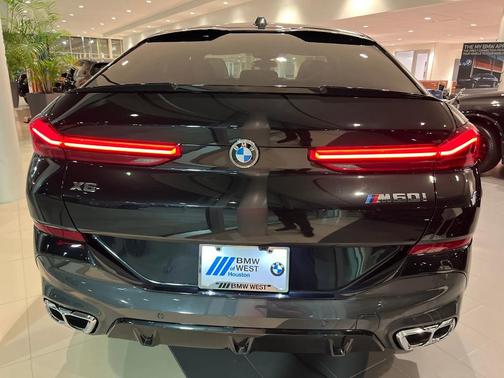 2026 BMW X6 M60i