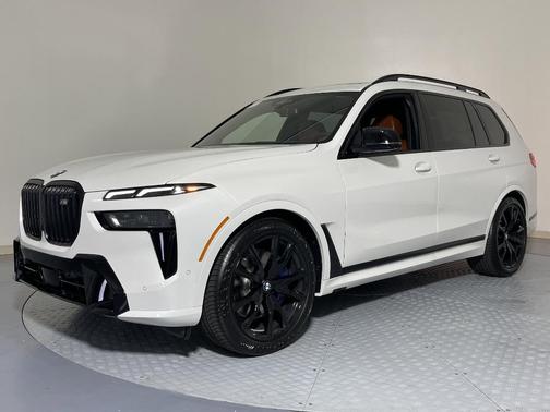 2026 BMW X7 M60i